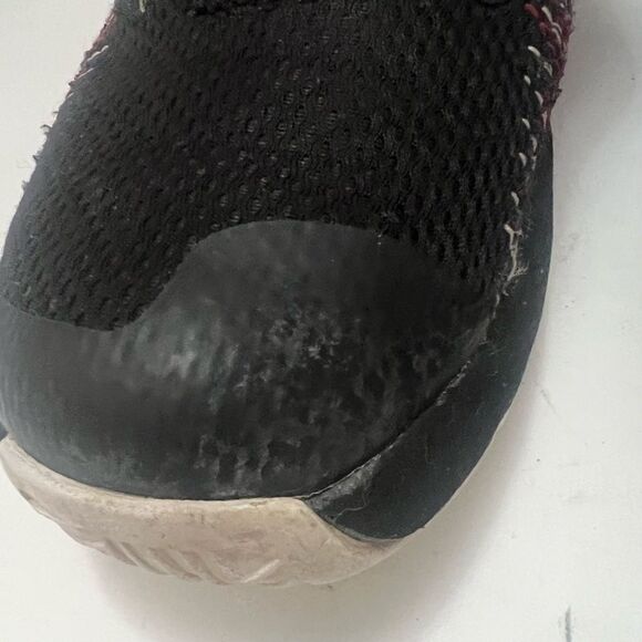 NIKE Hustle Quick Sneakers Youth Sz 2 Red Leather Mesh Cushioned‎ Athletic Shoes - Picture 11 of 15